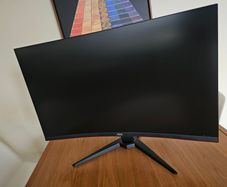 Aoc Cq32g2se/bk Led Display 80 Cm (31.5") 2560 X 1440  165hz
