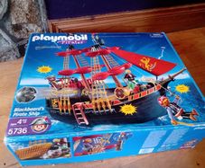 Playmobil Blackbeards Pirate Ship 5736 USA Rare New!!!
