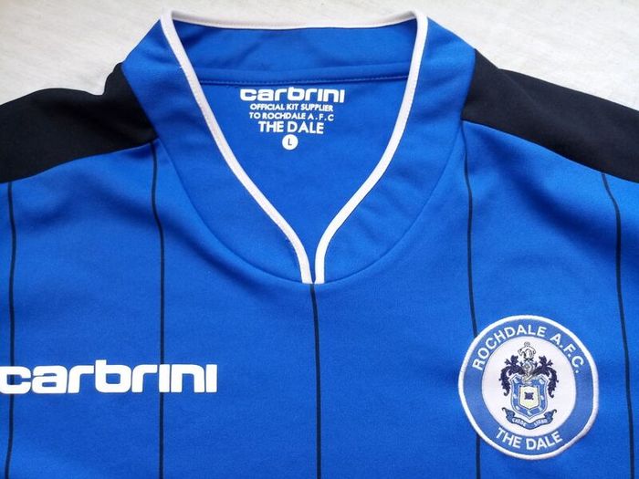 2011/12 Rochdale Home Jersey Size L Adults