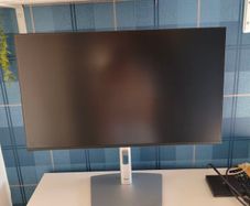 Dell monitor P2425H In very good condition (price negotiable)