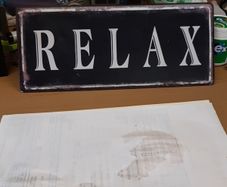 Sign "relax"
