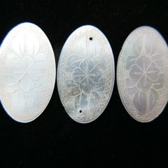 Antique 18th Century Chinese Mother Of Pearl Gaming Counters
