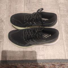 Asics gel Kayano 29 uni running shoes 7.5 size