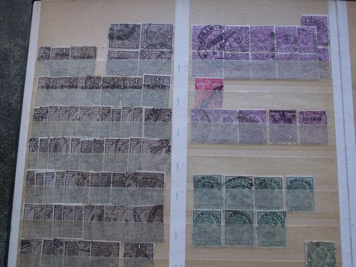 A nice collection of Stamps from India, presented in the stock book
