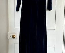 Folkster Loni full length midnight blue v-neck evening occasion Loni gown Size XS