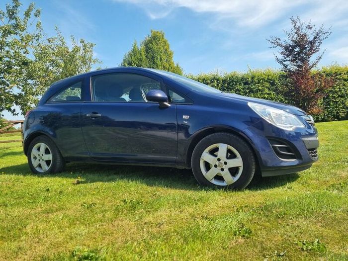 2013 1.0 litre Vauxhall Corsa