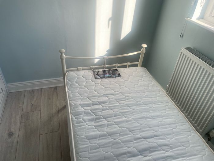 Single 3ft bed