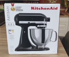 kitchenAid Artisan  mixer
