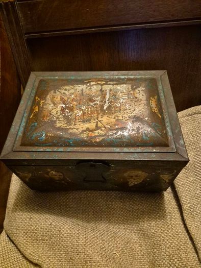 British 1863-1913 Co-Operative Wholesale Society CWS Jubilee Litho Chest Tin