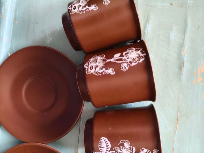 3 x Crown Devon coffee cups& Saucers