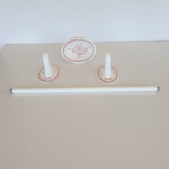 Hadida floral soap dish and towel rail bone china