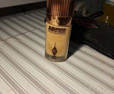 Charlotte Tilbury Airbrush Flawless
