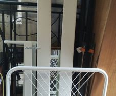 Metal single bed frame (26308)