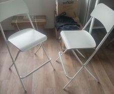 2 x Ikea Franklin bar stools