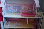 Doll house