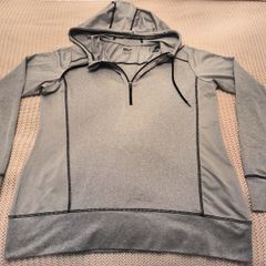 Ladies sport top