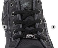 Mustang Canvas Trainers 39 new