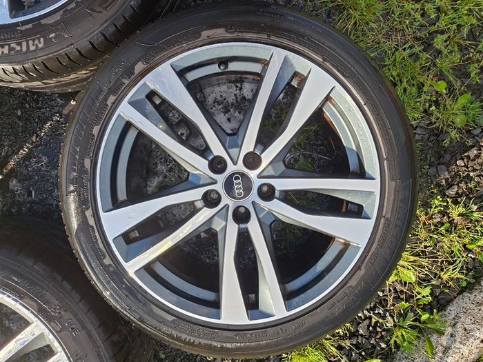 19" Genuine Audi A6 S Line Alloys with tyres