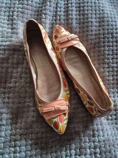 Hispanitas flat shoes
