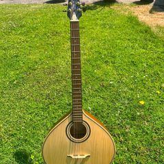 Bouzouki