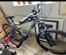 DiamondbackMtb+bike trainer-all year training set