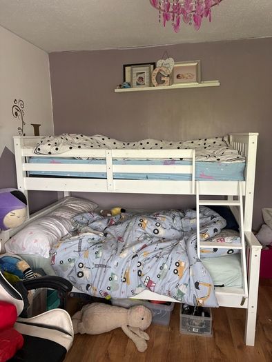 triple bunk