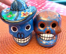 Collectibles , Decorative Skulls from Mexico