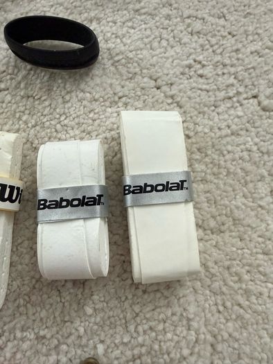 Tennis accessories