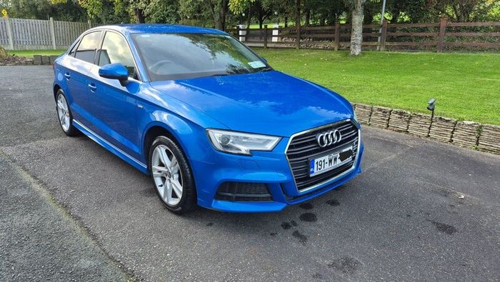 Audi A3 2019 Ara Blue S Line