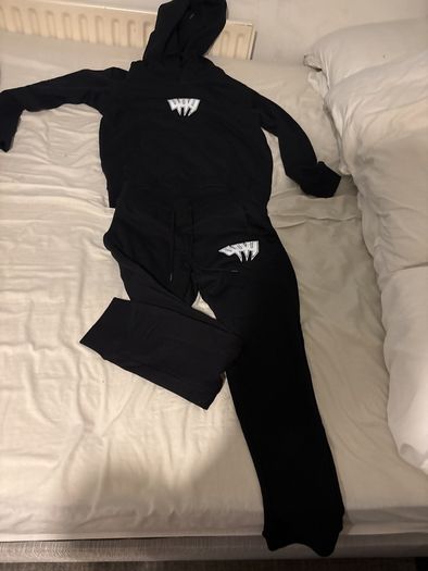 tracsuit