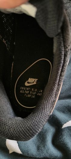 Nike Tanjun Black White. Size 7