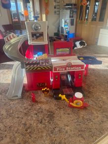 vtech toot toot fire station