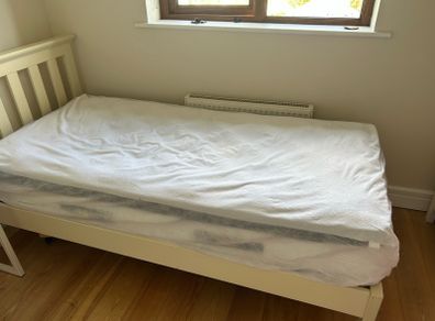 Single bed frame cream