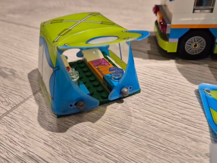 Lego Friends 41339 Mia's Camper Van