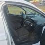 Ford Transit Courier Image 4
