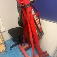 Engine Hoist Crane