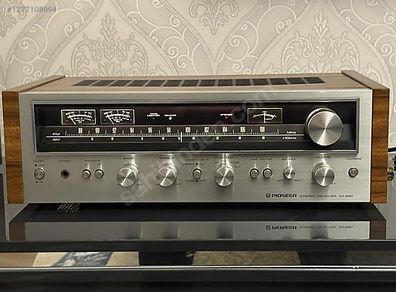 VINTAGE Pioneer SX-690 high-quality and high power Receiver stunning looks and warm sound highly sought-after