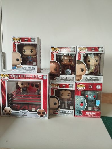 Funko Pop WWE Collection 6 Figures (Lot)