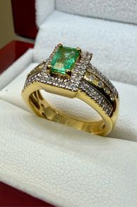 Emerald & Natural Zircon Ring
