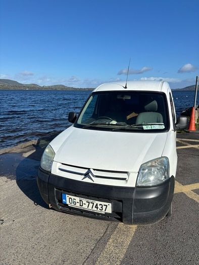 Citroen berlingo, with test