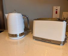 Russell Hobbs kettle & toaster set
