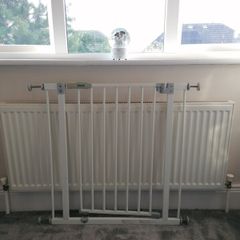 Baby gate