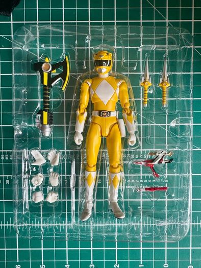 SH Figuarts Zyuranger Yellow Tiger Ranger