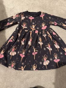 dress size 2-3 years