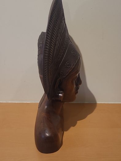 Stunning art deco bust - Janger Bali Dancer sculpture