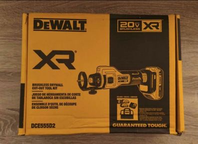 DeWalt DCE 555  Dry-Wall Cut Out Tool