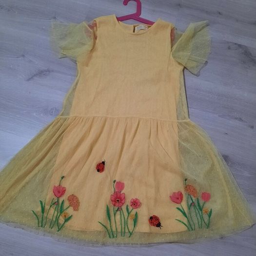 zara dress size 11-12 years
