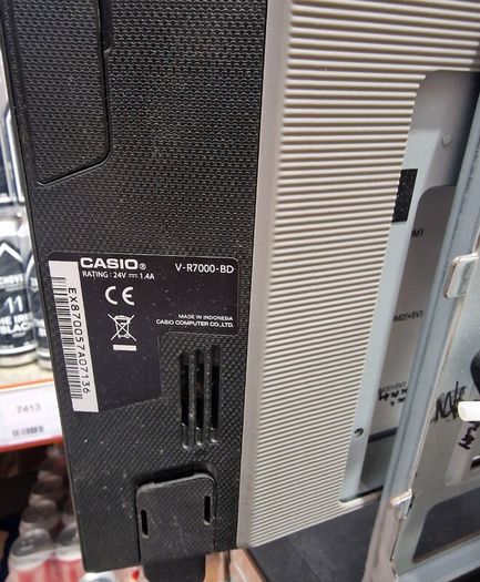 Casio V-R 7000