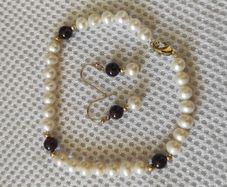 Pearl matching set