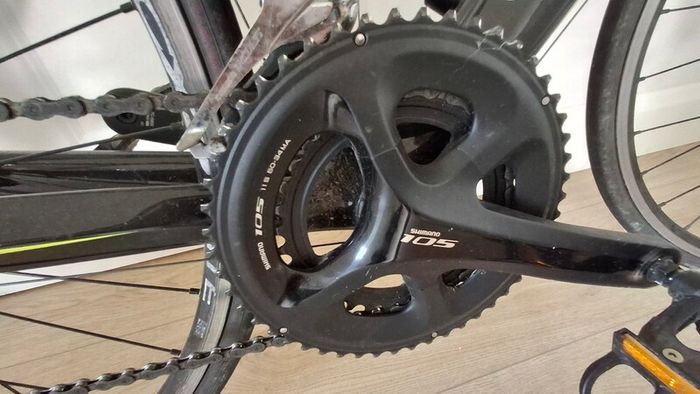 carbon road bike
